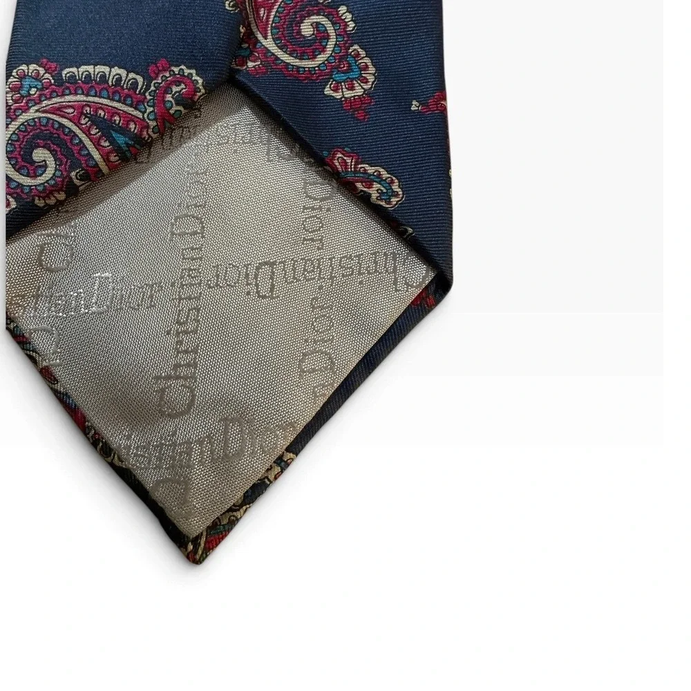Christian Dior Mens Paisley Silk Tie Navy Blue Red Woven Italy Made USA 57 Inch